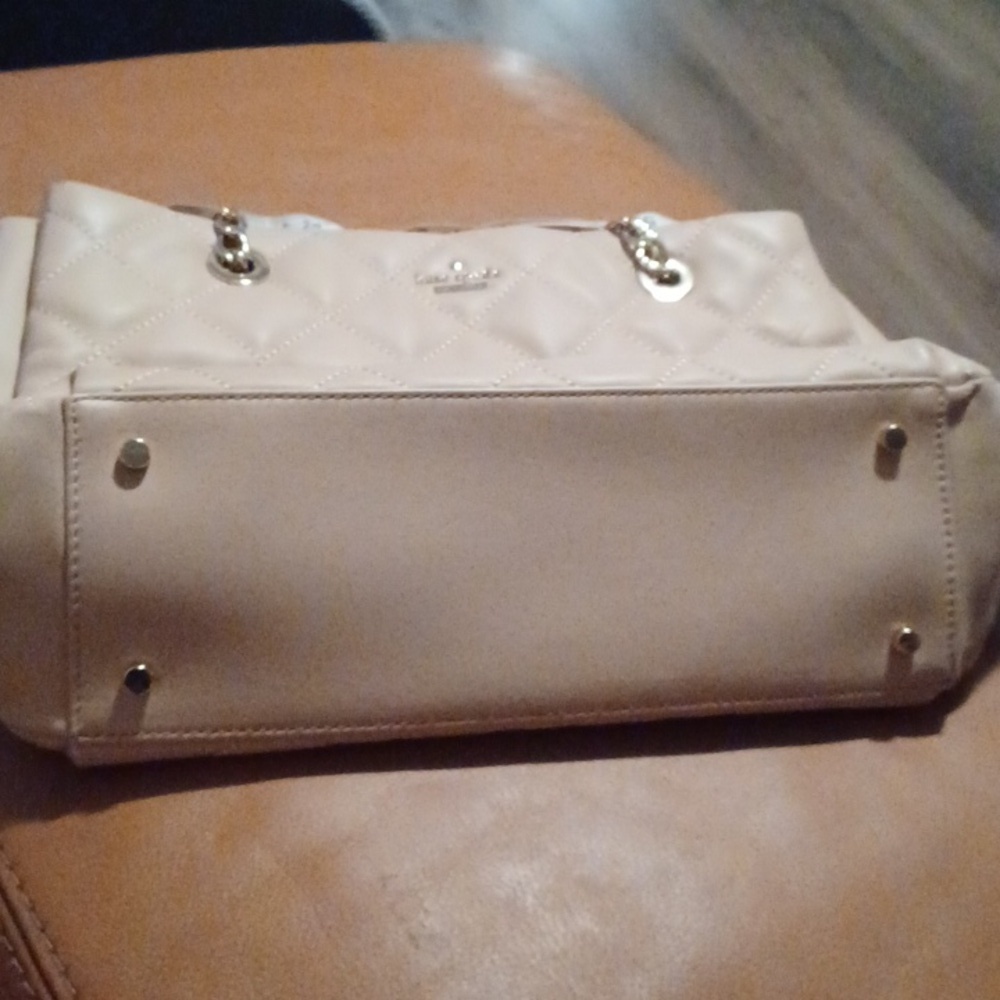 > Kate Spade Elegant Tan/pink Quilted Leather Tote Bag - Picture 11 of 16